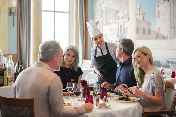 Hapag Lloyd Cruises EUROPA Venezia.jpg